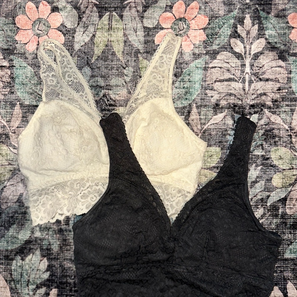 Lace Bralette Set in Dark Grey and White